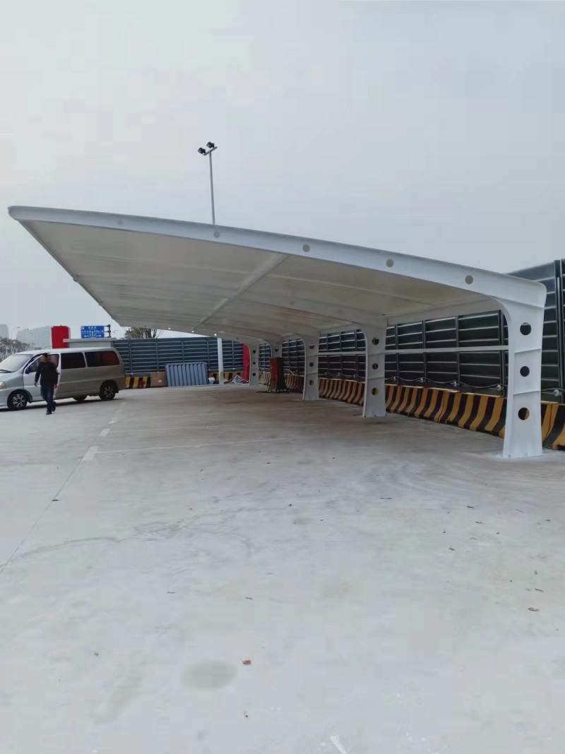 如何选择兰溪市电动推拉棚公司？北雨膜结构值得信赖